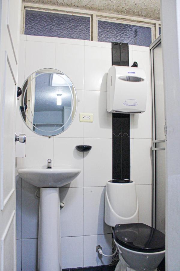 El Cable Hostal Manizales Exteriér fotografie