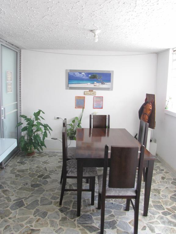 El Cable Hostal Manizales Exteriér fotografie
